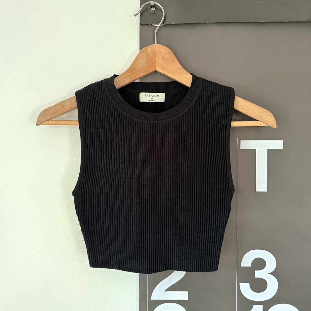 Babaton Sculpt Knit Muscle Cropped Tank - Women’s XS